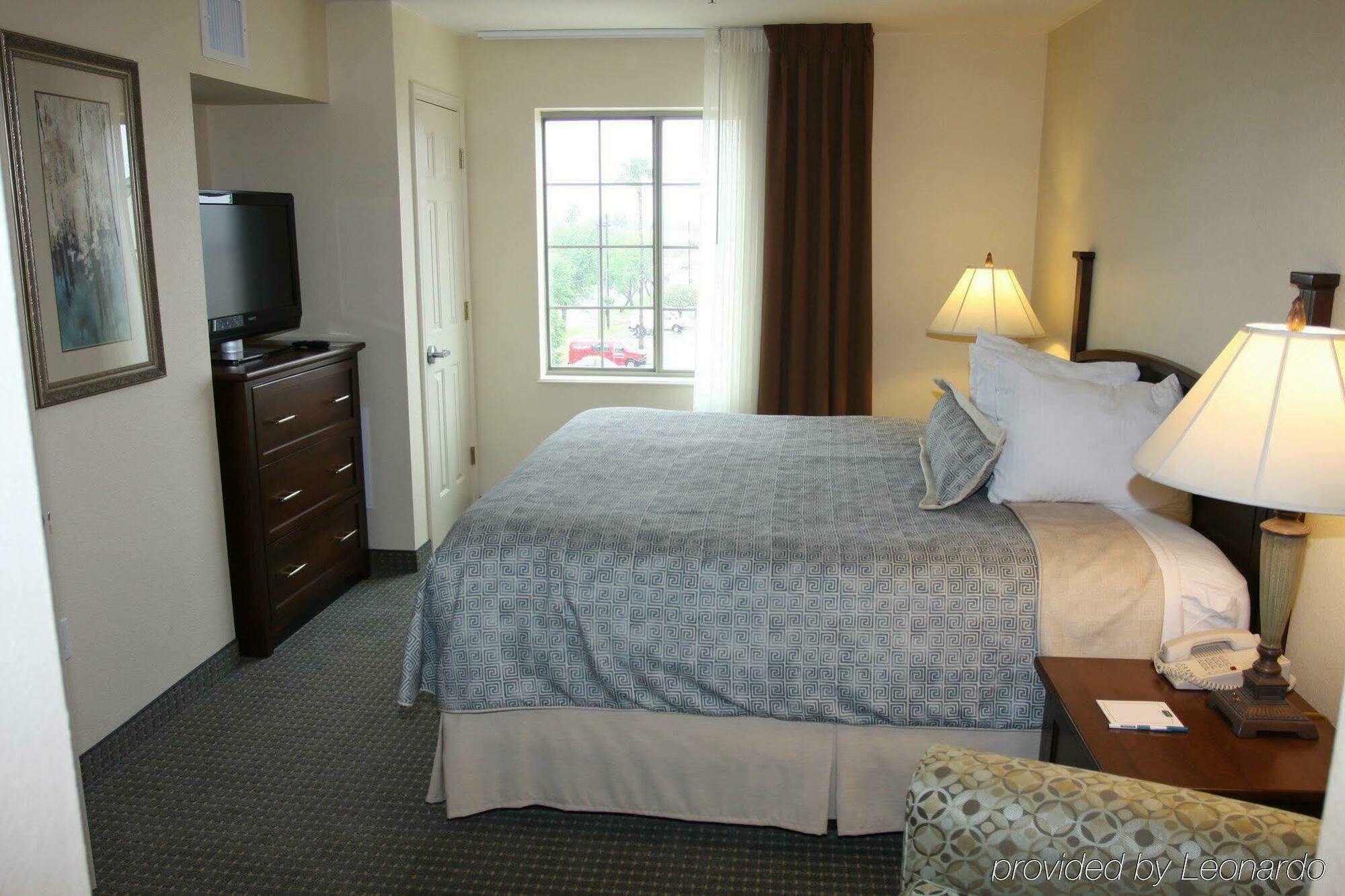 Staybridge Suites Mcallen By Ihg Oda fotoğraf