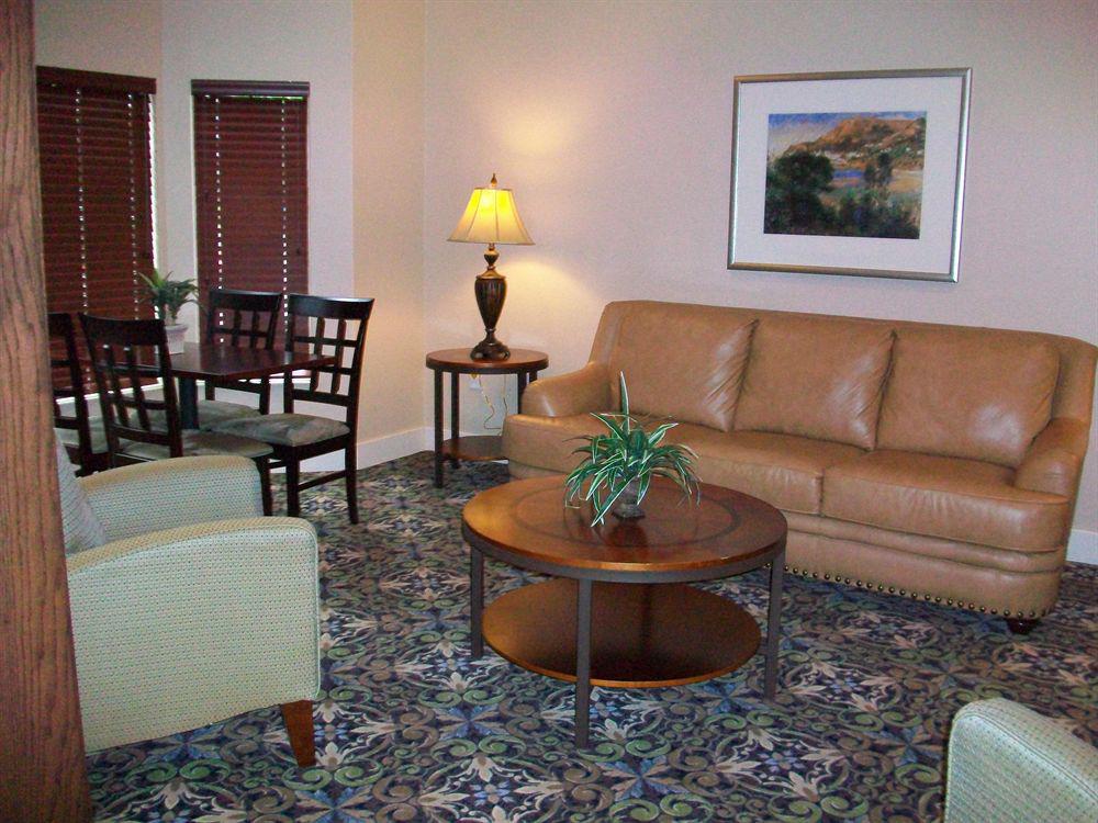 Staybridge Suites Mcallen By Ihg Oda fotoğraf